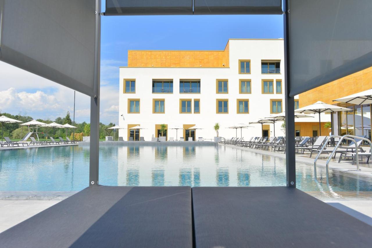 Mk Hotel Tirana Rinas Luaran gambar